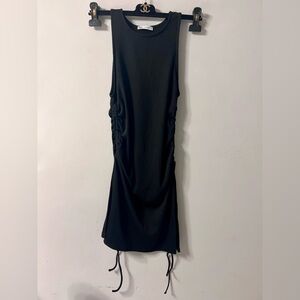 Elegant Black Sleeveless Knit Dress
